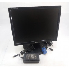 Monitor LCD 15 Pol. LG Flatron L1553S-BF 1024x768px 500:1 (com riscos)